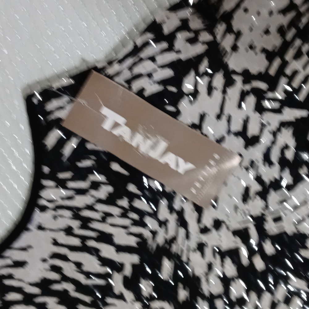 Tanjay blouse - Picture 3 of 3